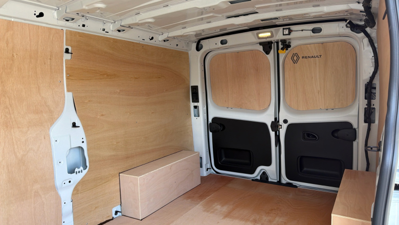 Renault Trafic Lwb Diesel LL30 Blue dCi 150 Extra [Safety] Van